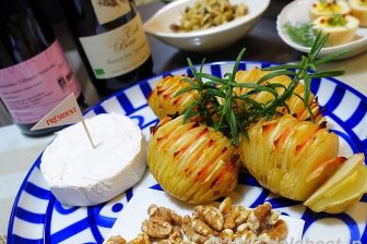 【レシピ】北欧ハッセルバックポテトと豚のバルサミコソテーでボジョレーを楽しむ