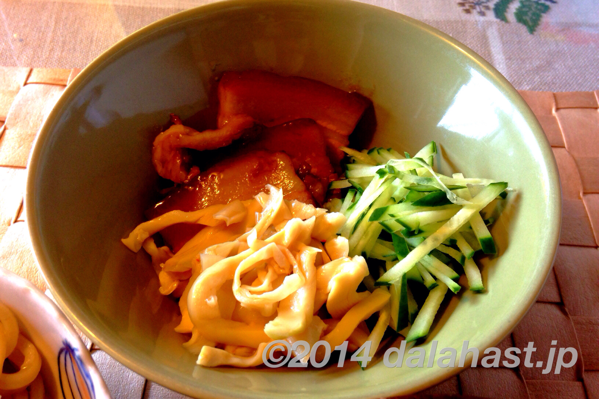 セブンイレブンプレムアム  冷凍つけ麺