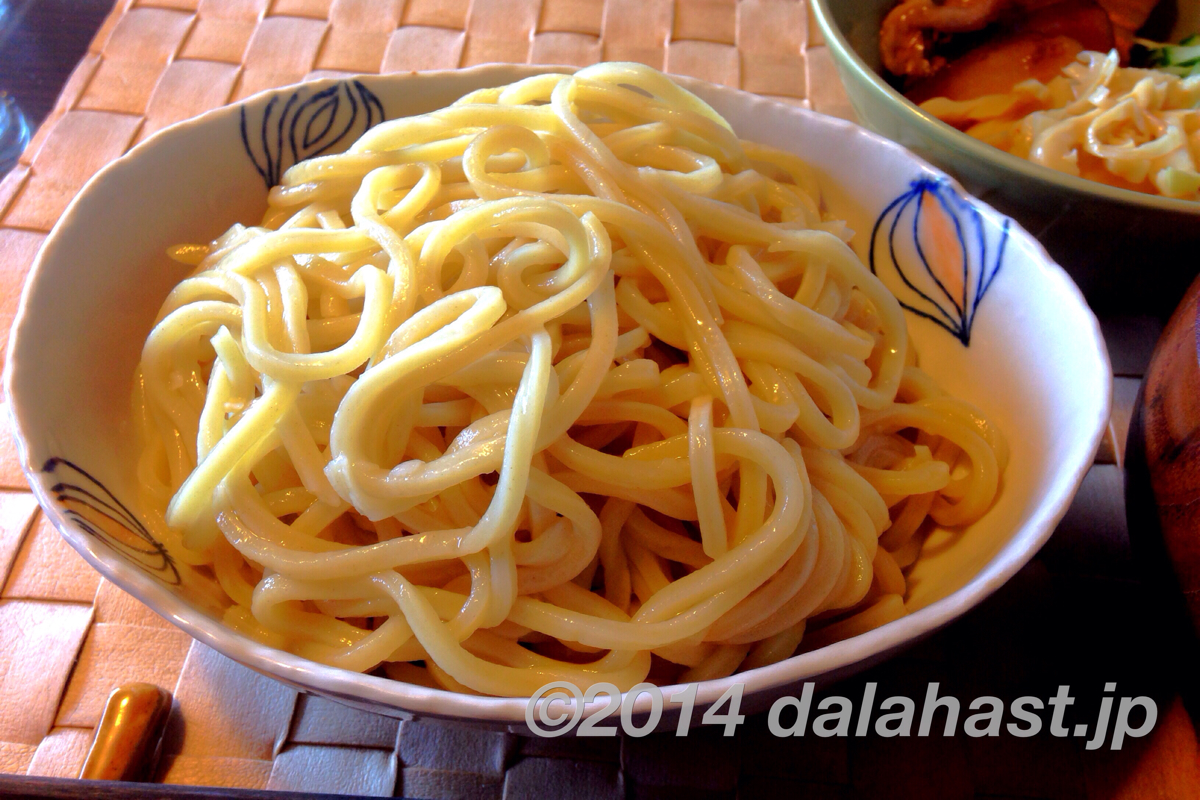 セブンイレブンプレムアム  冷凍つけ麺