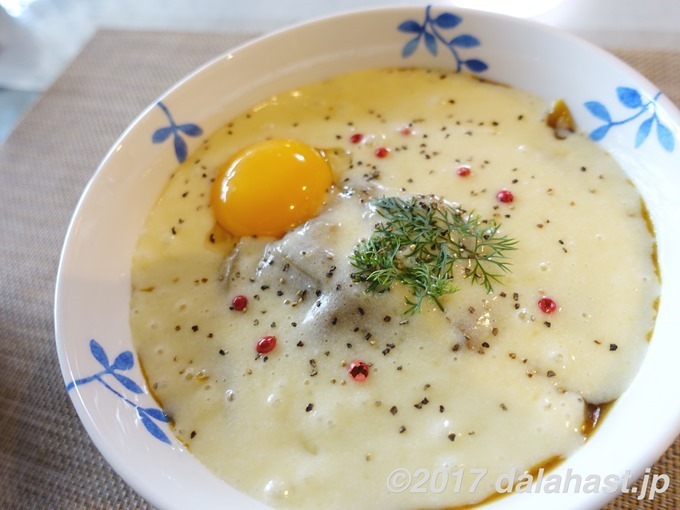 白いカレーうどん