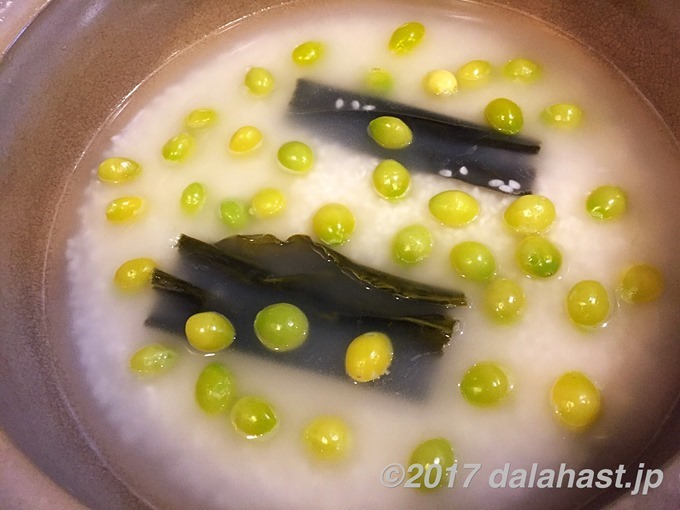 土鍋で炊くぎんなんご飯３