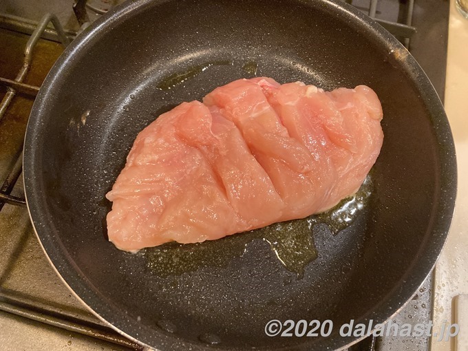 鶏胸肉のソテー