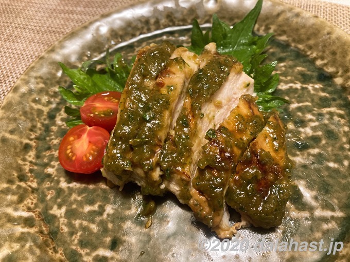 鶏胸肉の木の芽味噌焼き